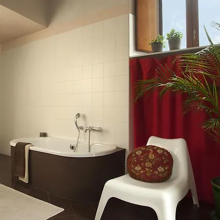 Oda ve Kahvaltı Corte Dall'era Brescia