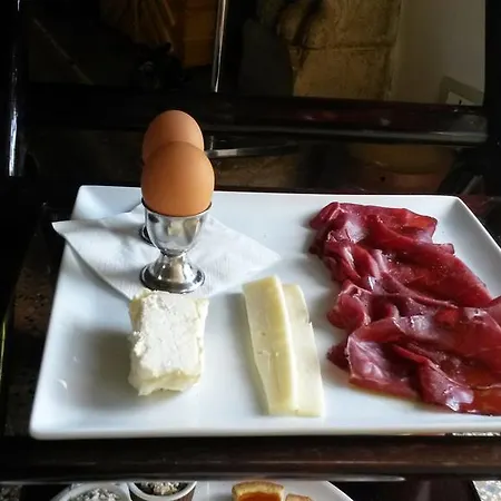 Oda ve Kahvaltı Corte Dall'era Brescia